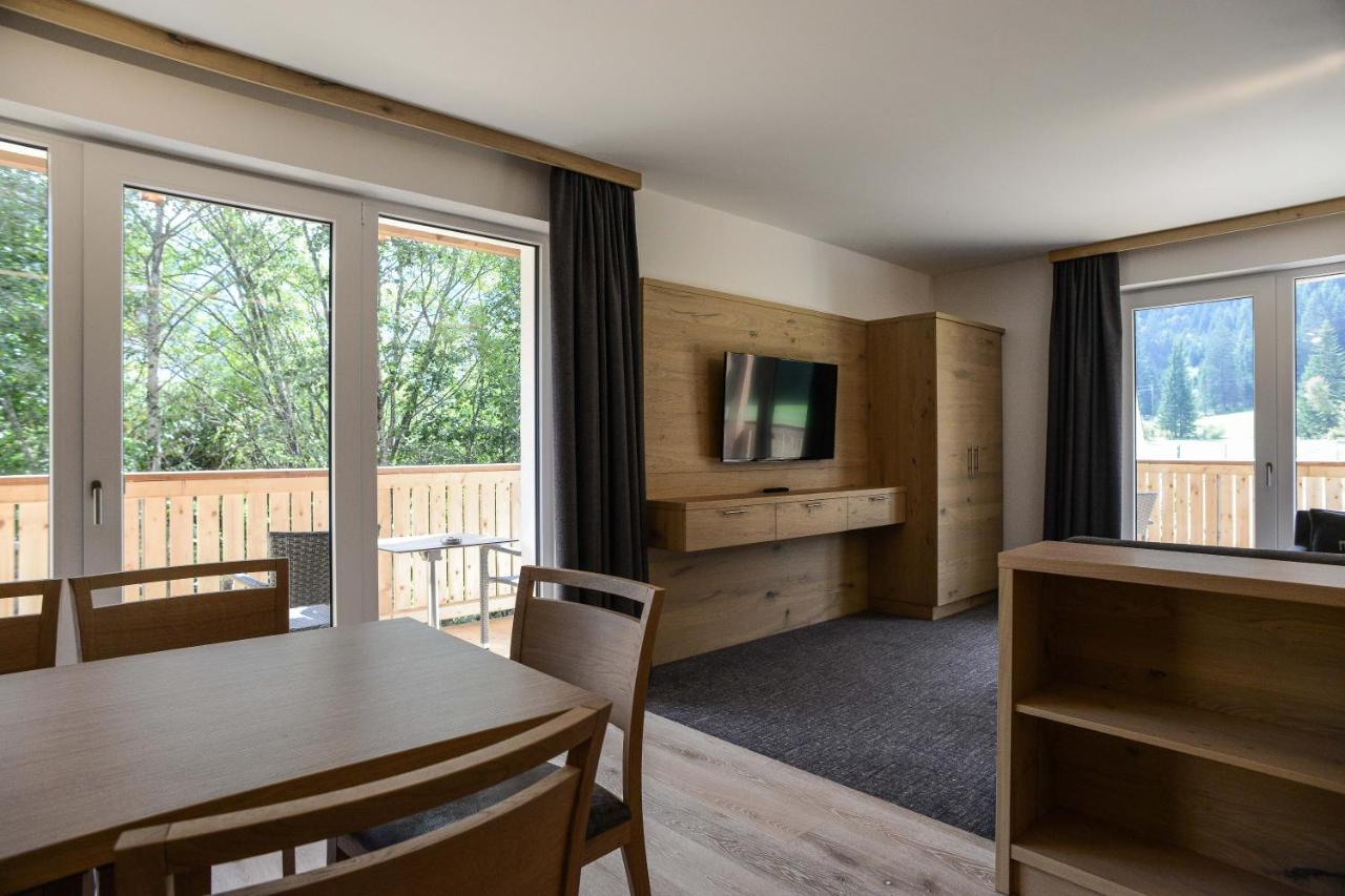 R Appartements Sommerbergbahnen Inklusive Tannheim Ruang foto