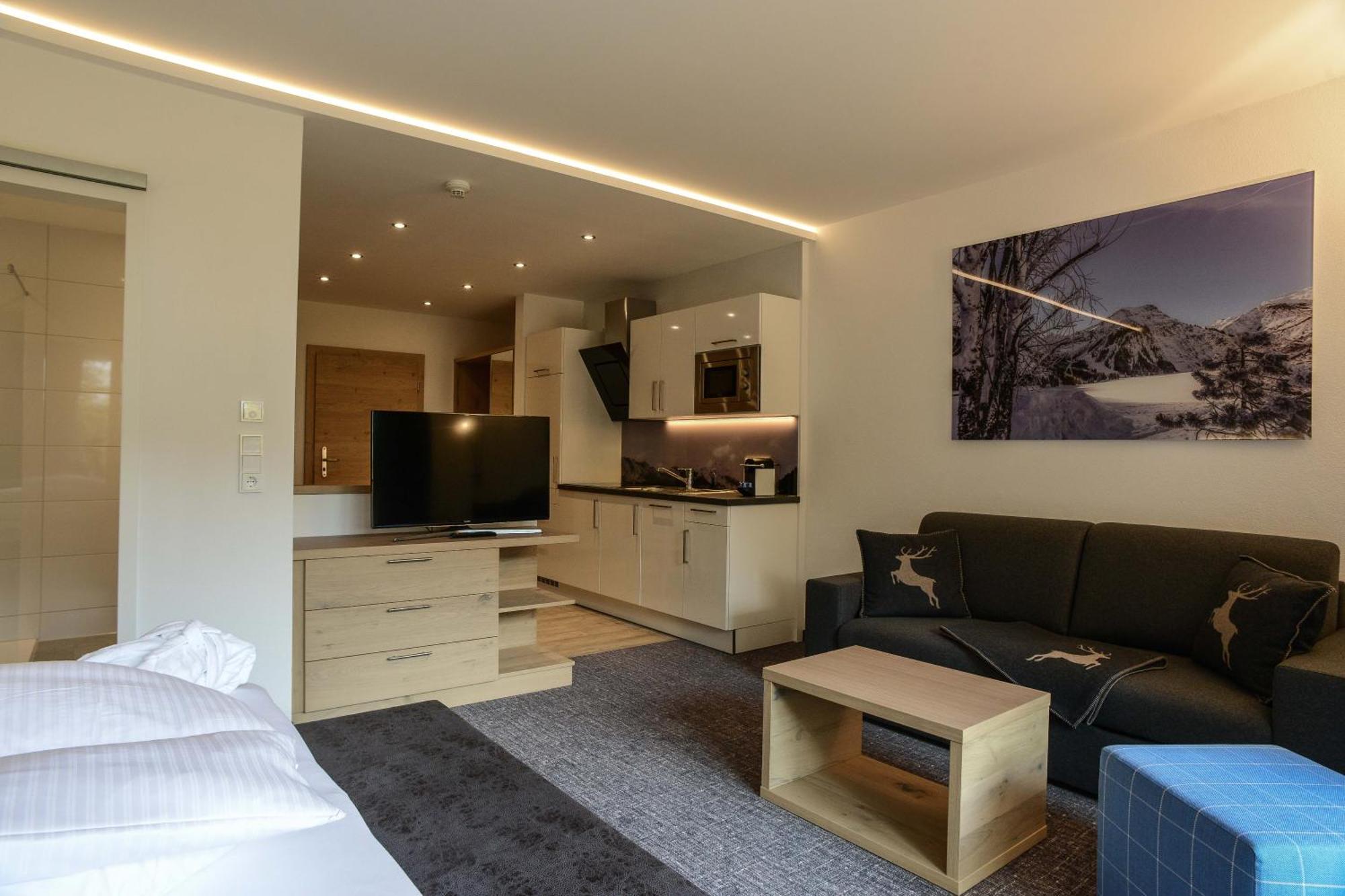 R Appartements Sommerbergbahnen Inklusive Tannheim Bagian luar foto